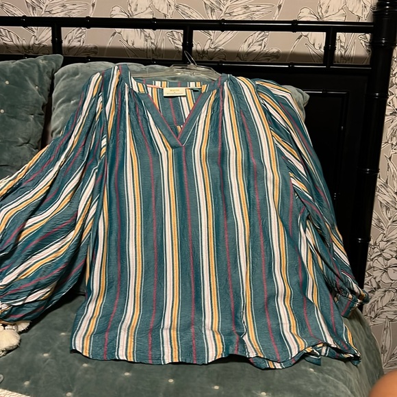 Maeve Tops - Maeve by Anthropolgie size 1X flowy top